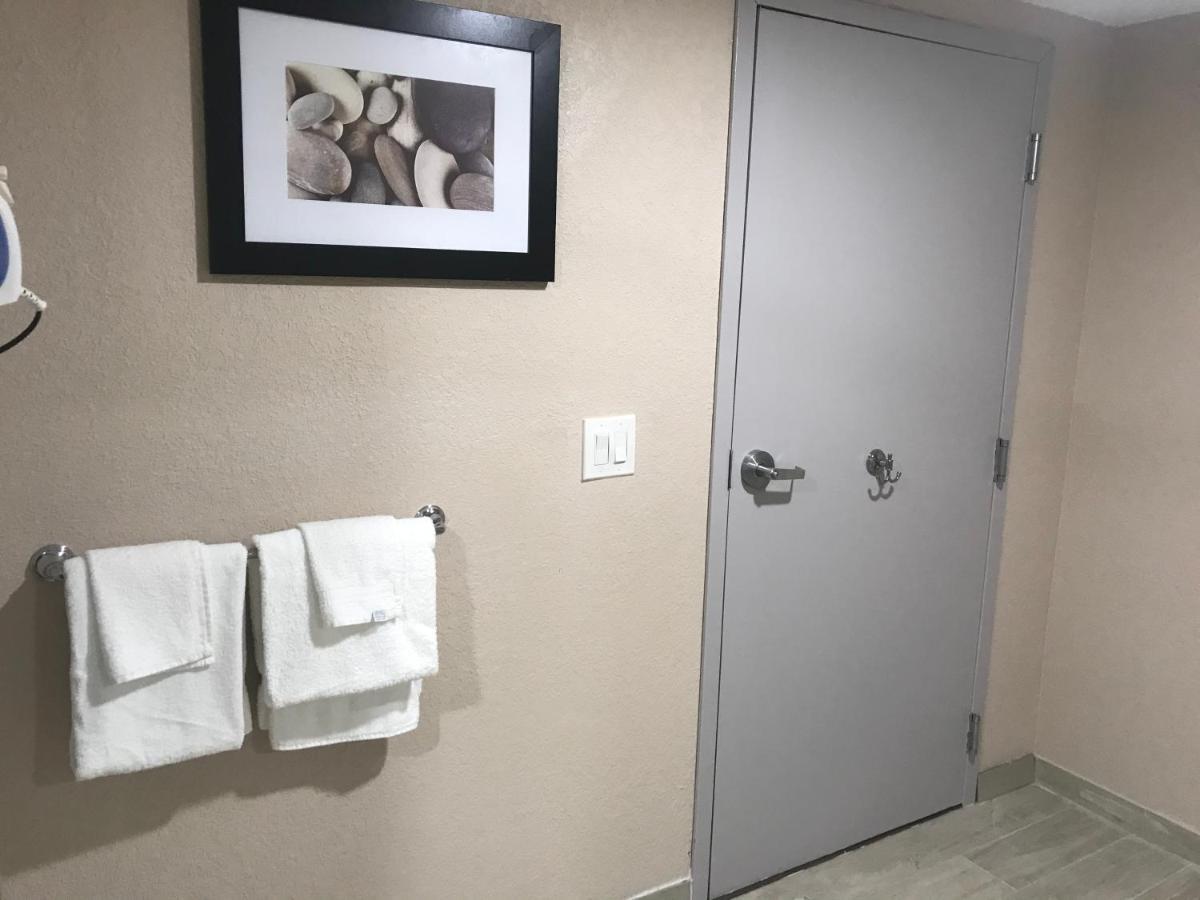 Tropical Inn & Suites, Downtown Clearwater Ngoại thất bức ảnh